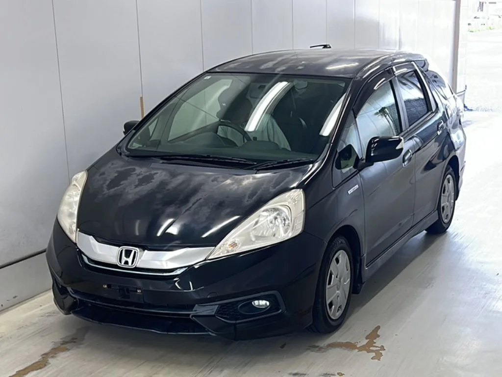 Honda Fit Shuttle GP2 2013